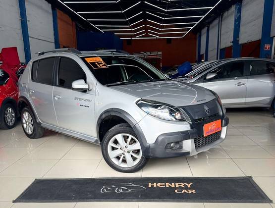 RENAULT SANDERO 1.6 SL STEPWAY RIP CURL 16V FLEX 4P MANUAL RENAULT SANDERO 1.6 SL STEPWAY RIP CURL 16V FLEX 4P MANUAL
